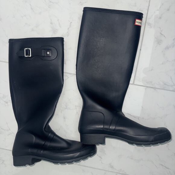 Hunter Women's Original Tall Rain Boot - Navy, Size 9 - Picture 4 of 9